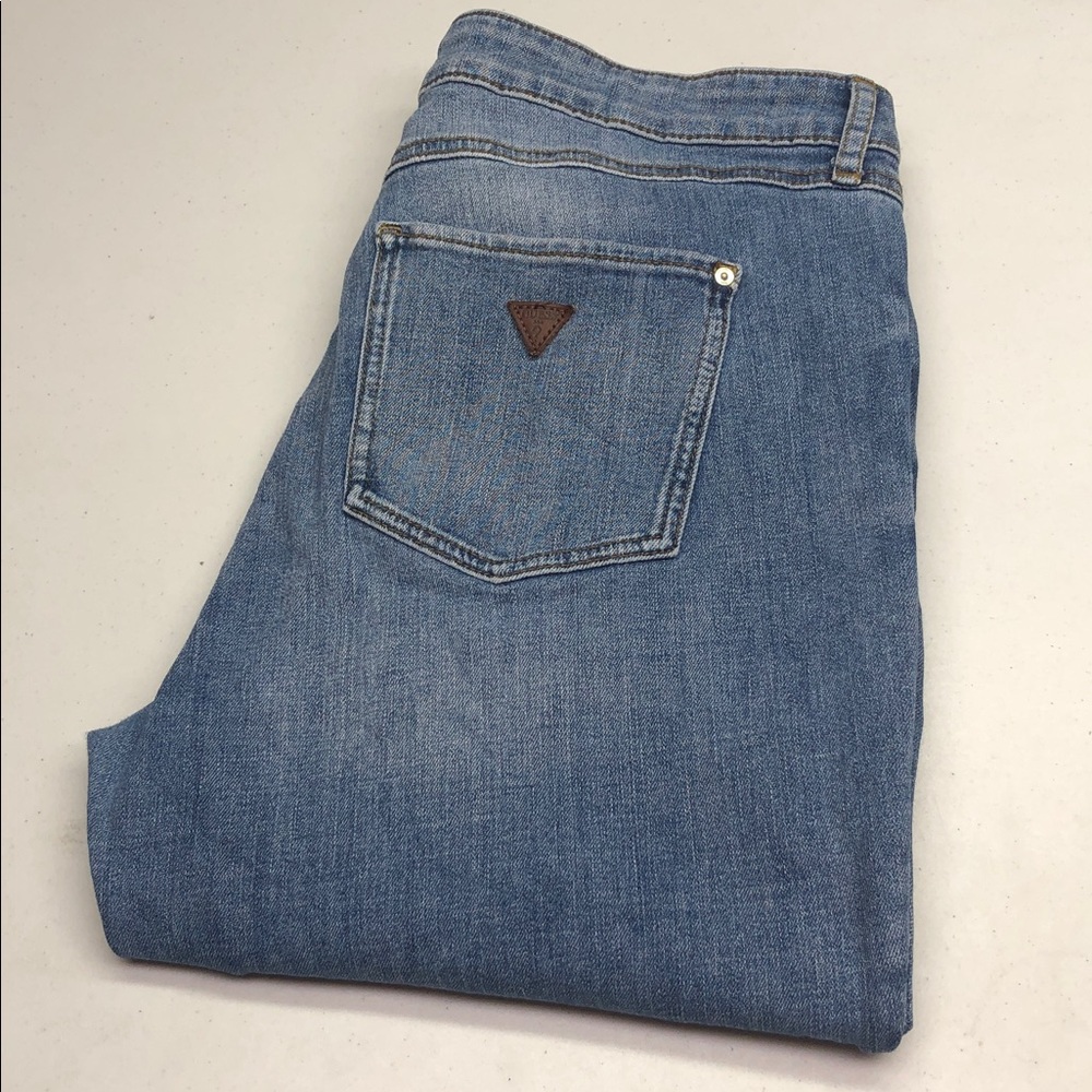 GUESS 1981 SKINNY JEANS 32x28 ⭐️